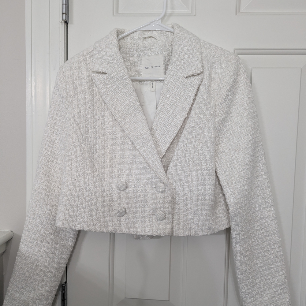 Avec Les Filles Textured Cream Cropped Blazer